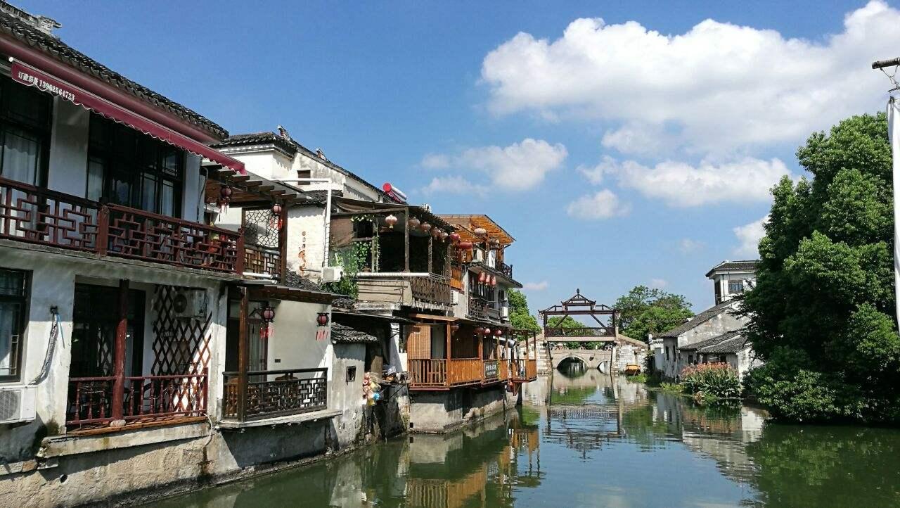 古代妃子为何戴长指甲套？除了好看之外，更多的是为了方便皇帝